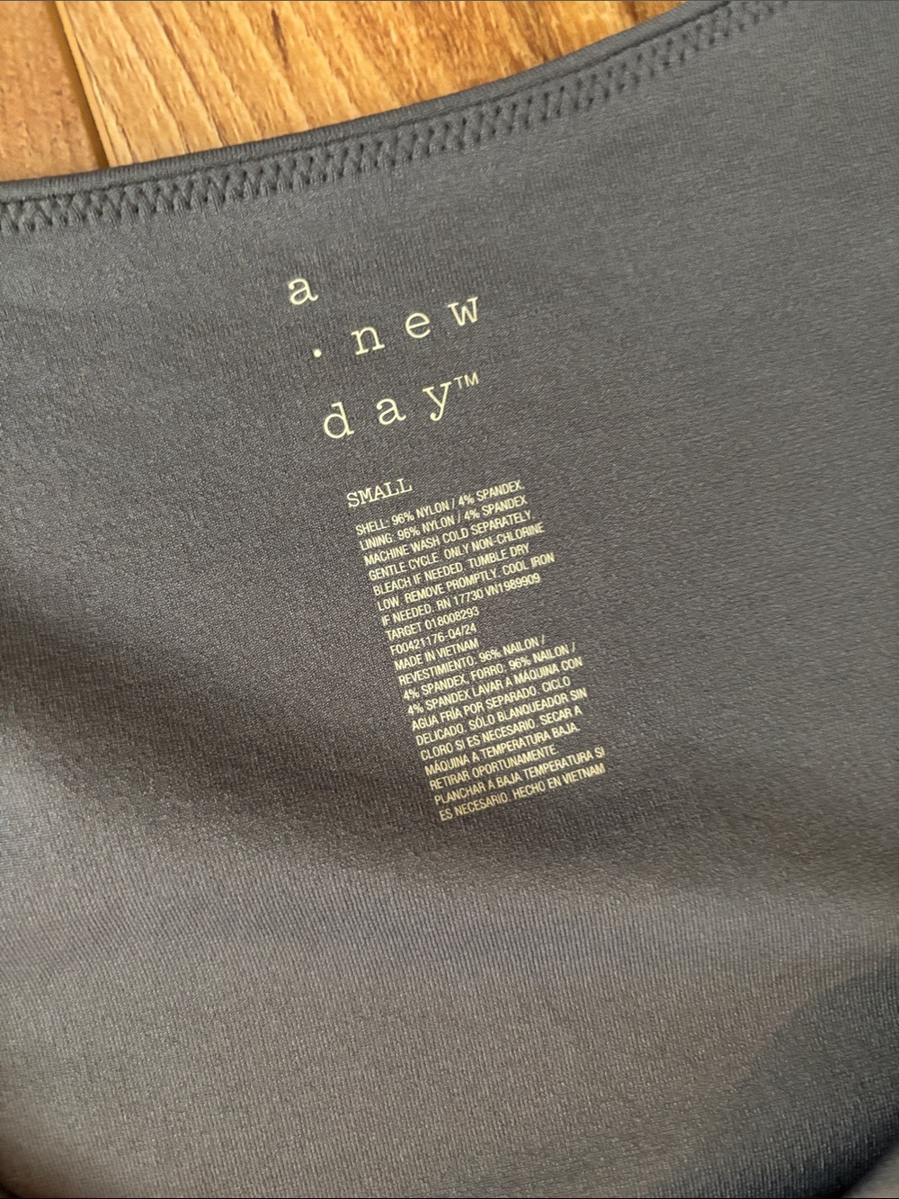 Bundle of A New Day Sleeveless Scoop Neck Tank Tops - Picture 3 of 10